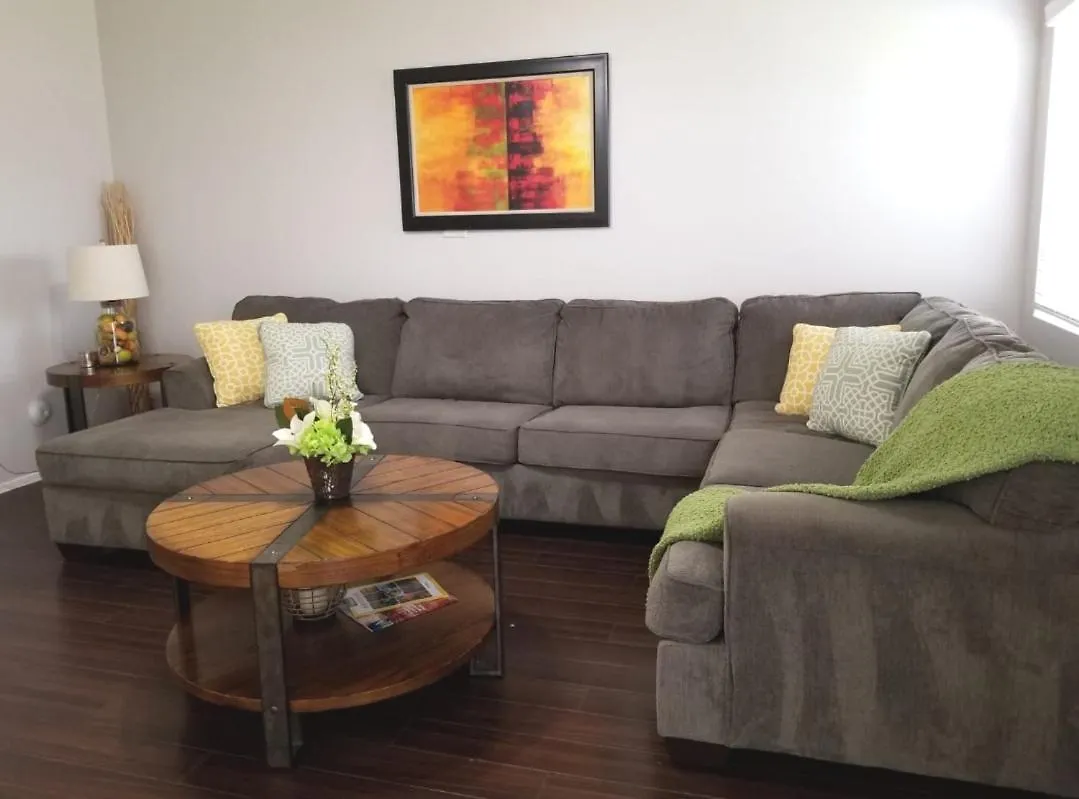 Phoenix I, Minutes To Airport And Downtown Homestay